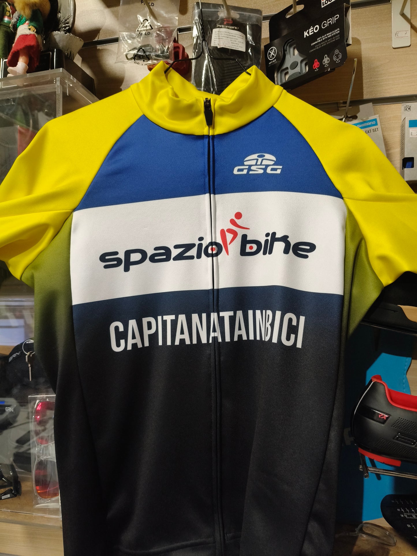 Maglia invernale
CAPITANATA IN BICI
